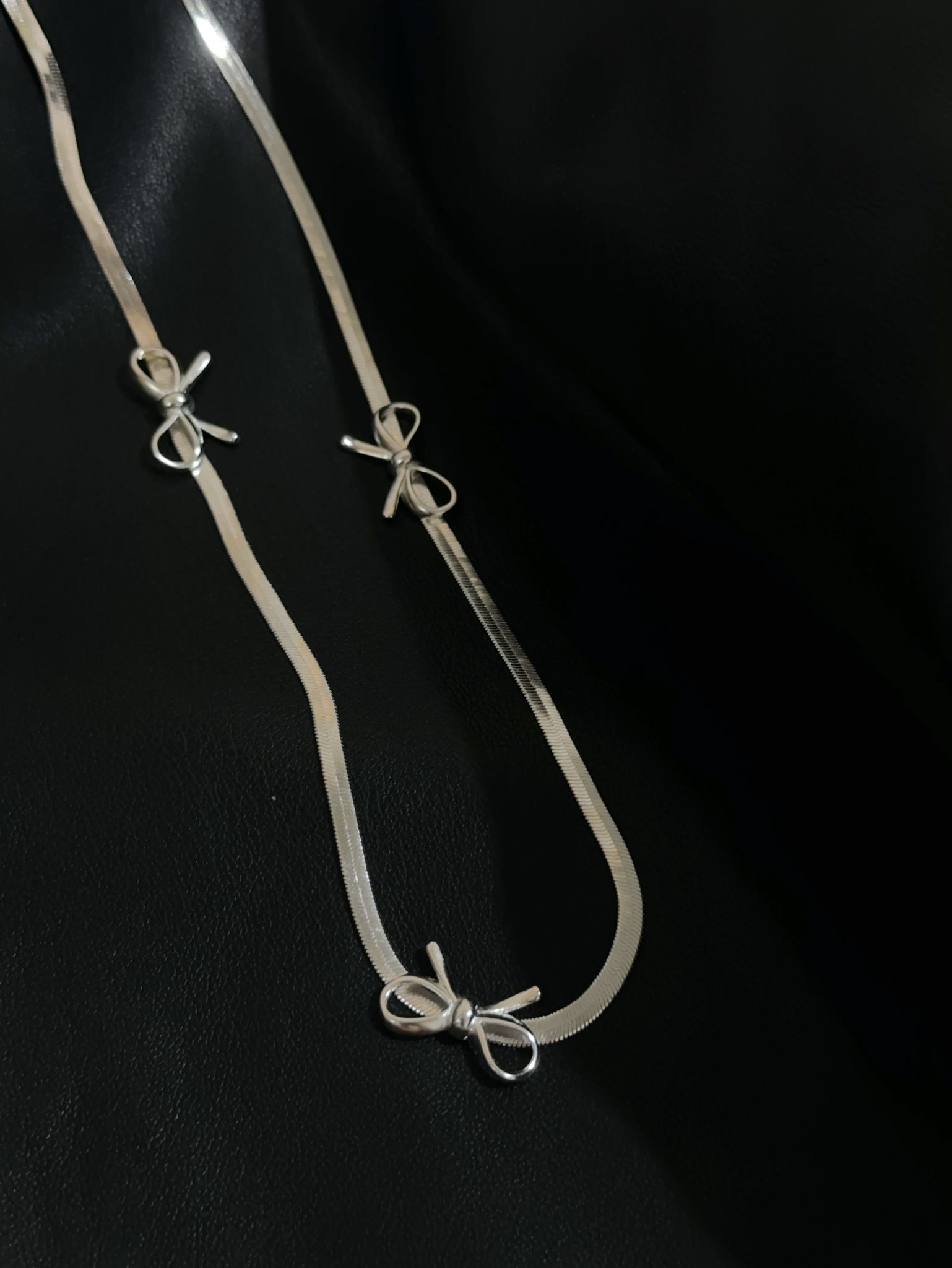 3 BOW Necklace