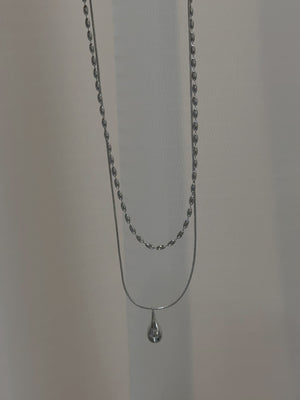 Double layer rain drop necklace