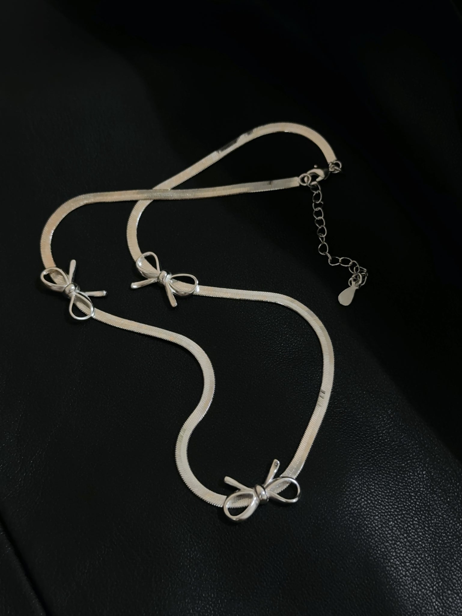 3 BOW Necklace