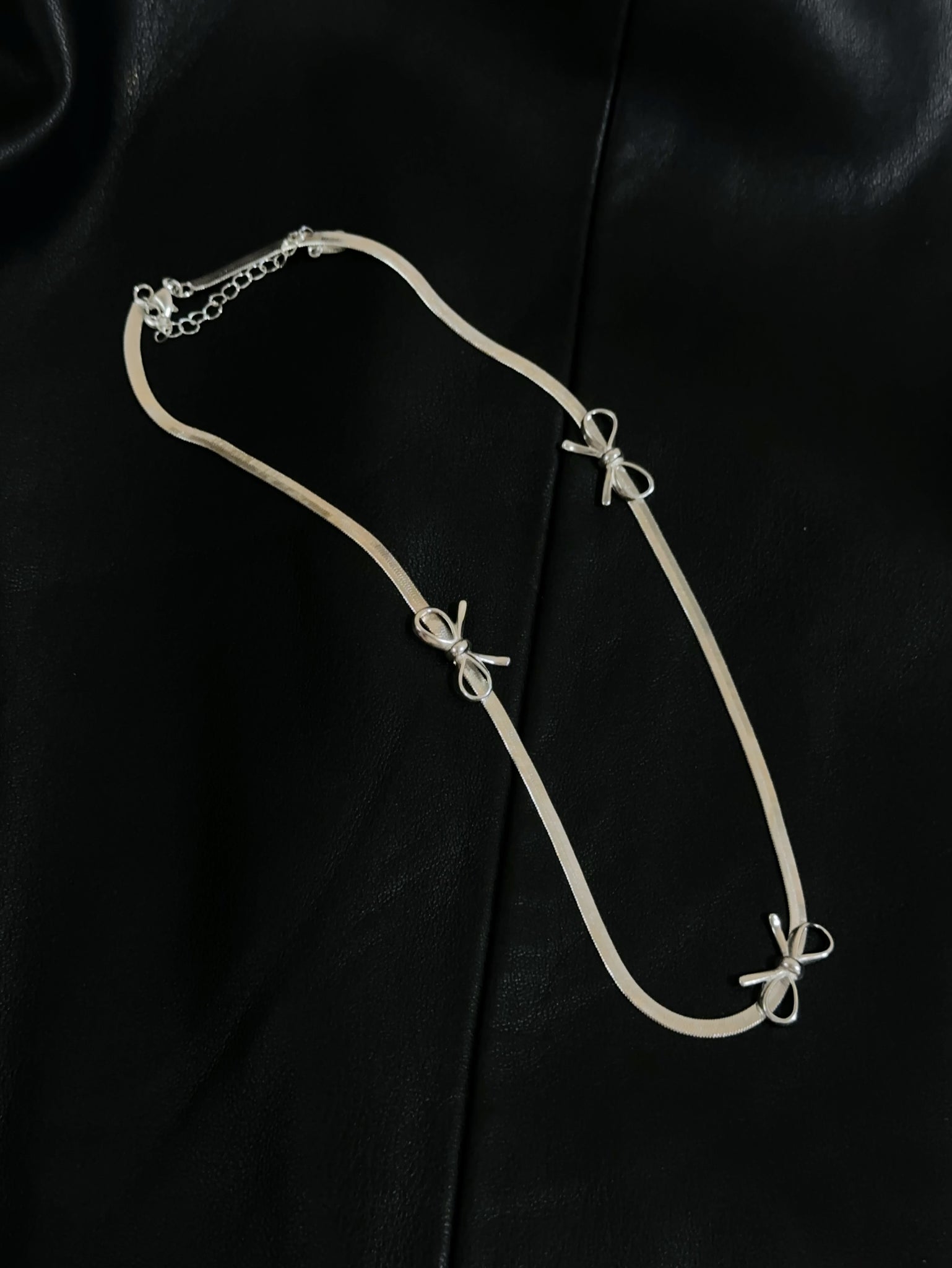 3 BOW Necklace