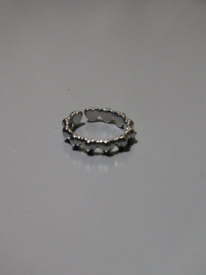 S- heart ring