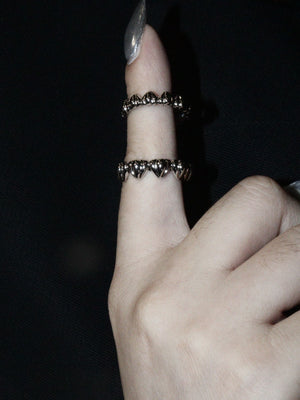 S- heart ring