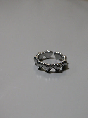 L- Heart ring