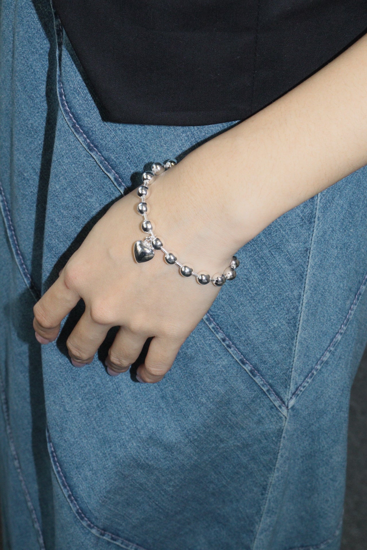 Ball Chain w Sliver heart Bracelet