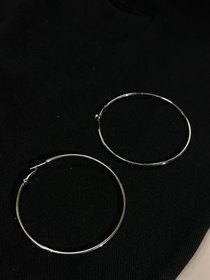 Basic circle earrings