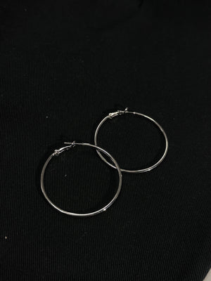 Basic circle earrings