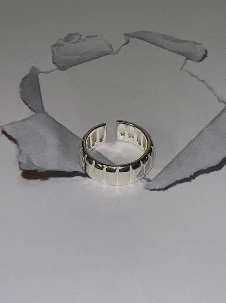 Strips Ring