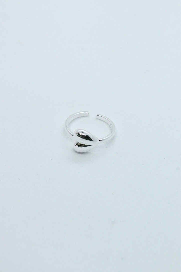 single heart ring
