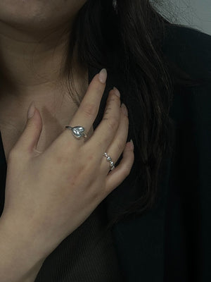 single heart ring