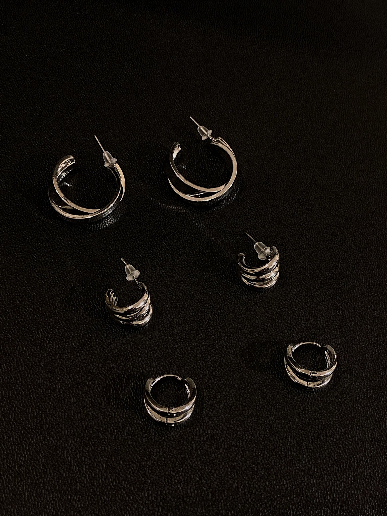 Double line ring earring