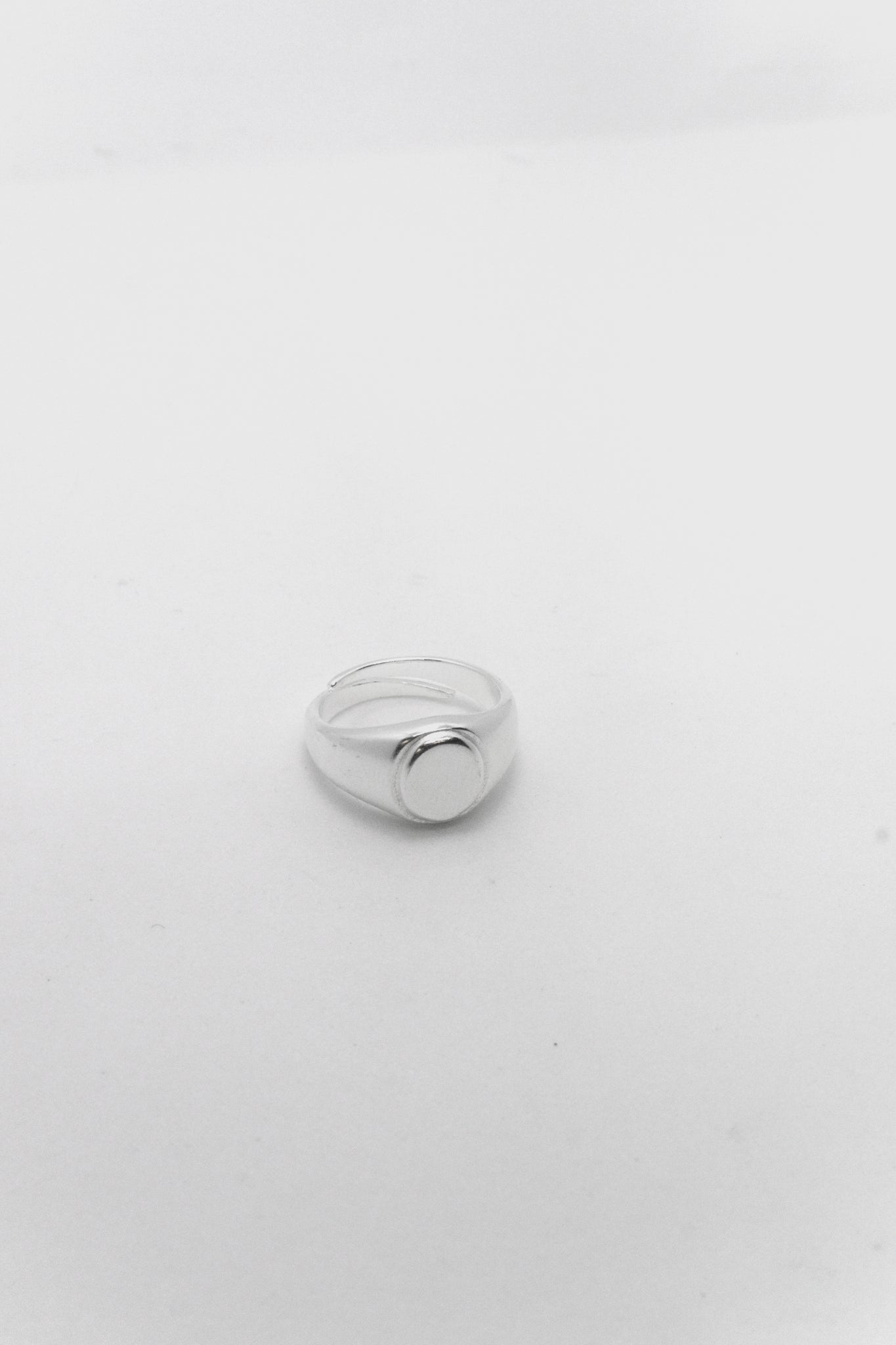 Basic Raw Oval Ring