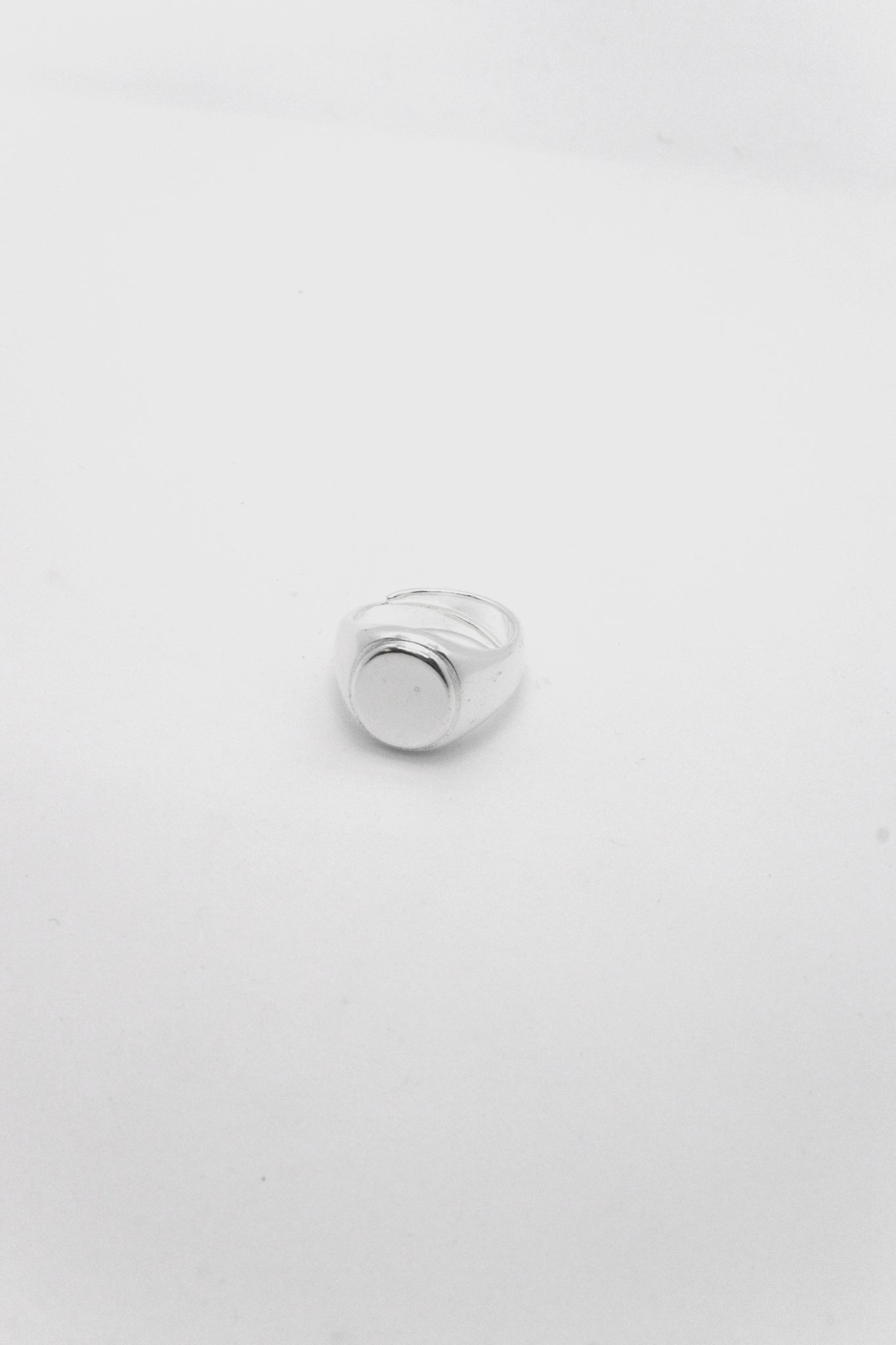 Basic Raw Oval Ring