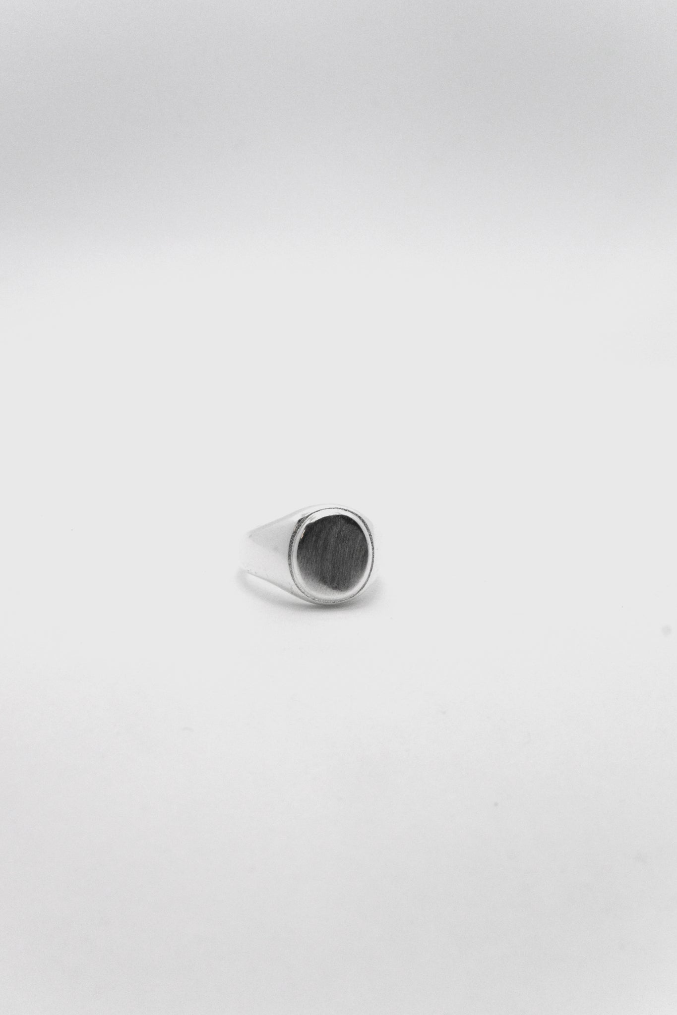 Basic Raw Oval Ring