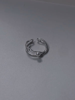 X pearl Ring