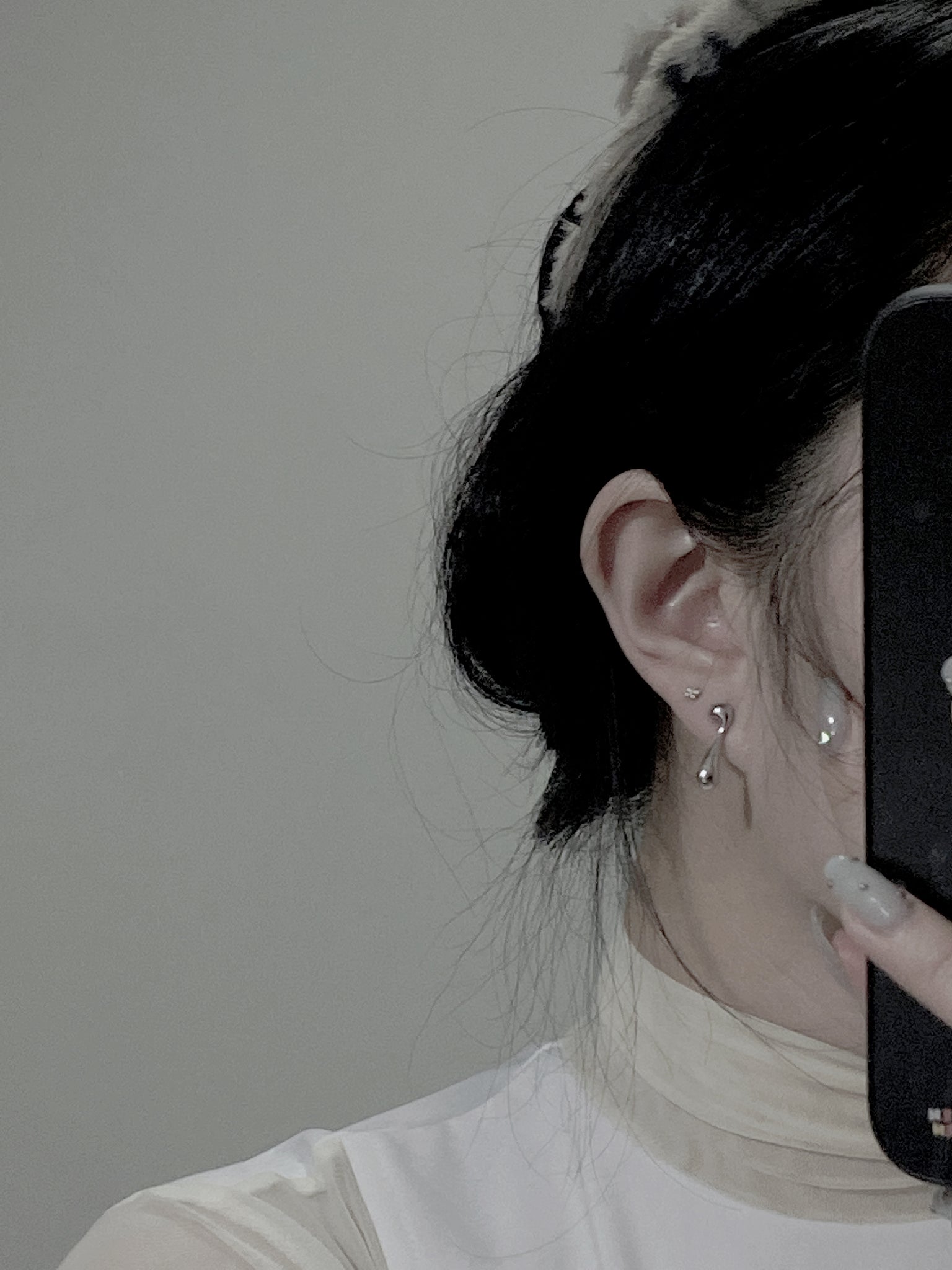 Irregular flow Earring