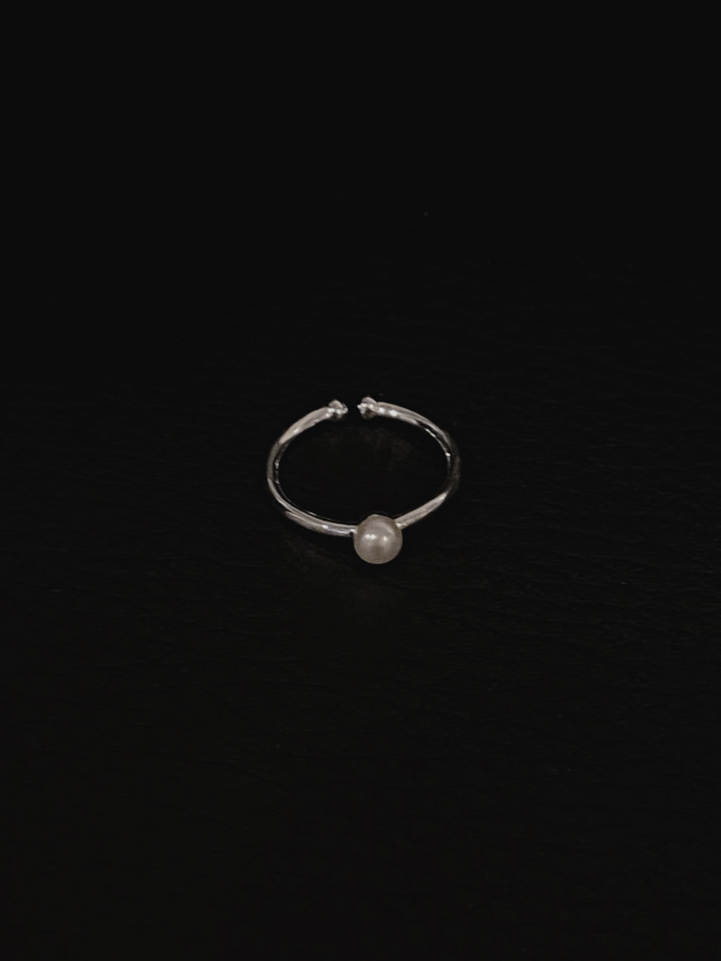 Little pearl ring