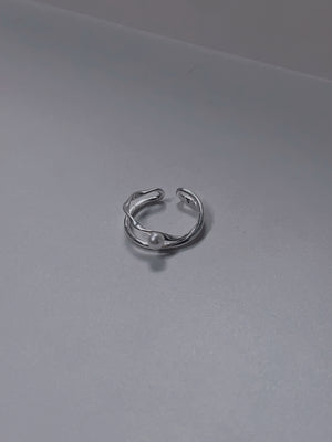 X pearl Ring