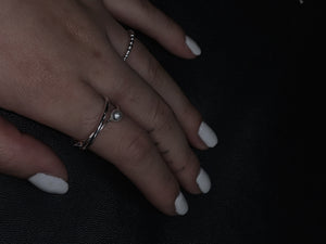 X pearl Ring