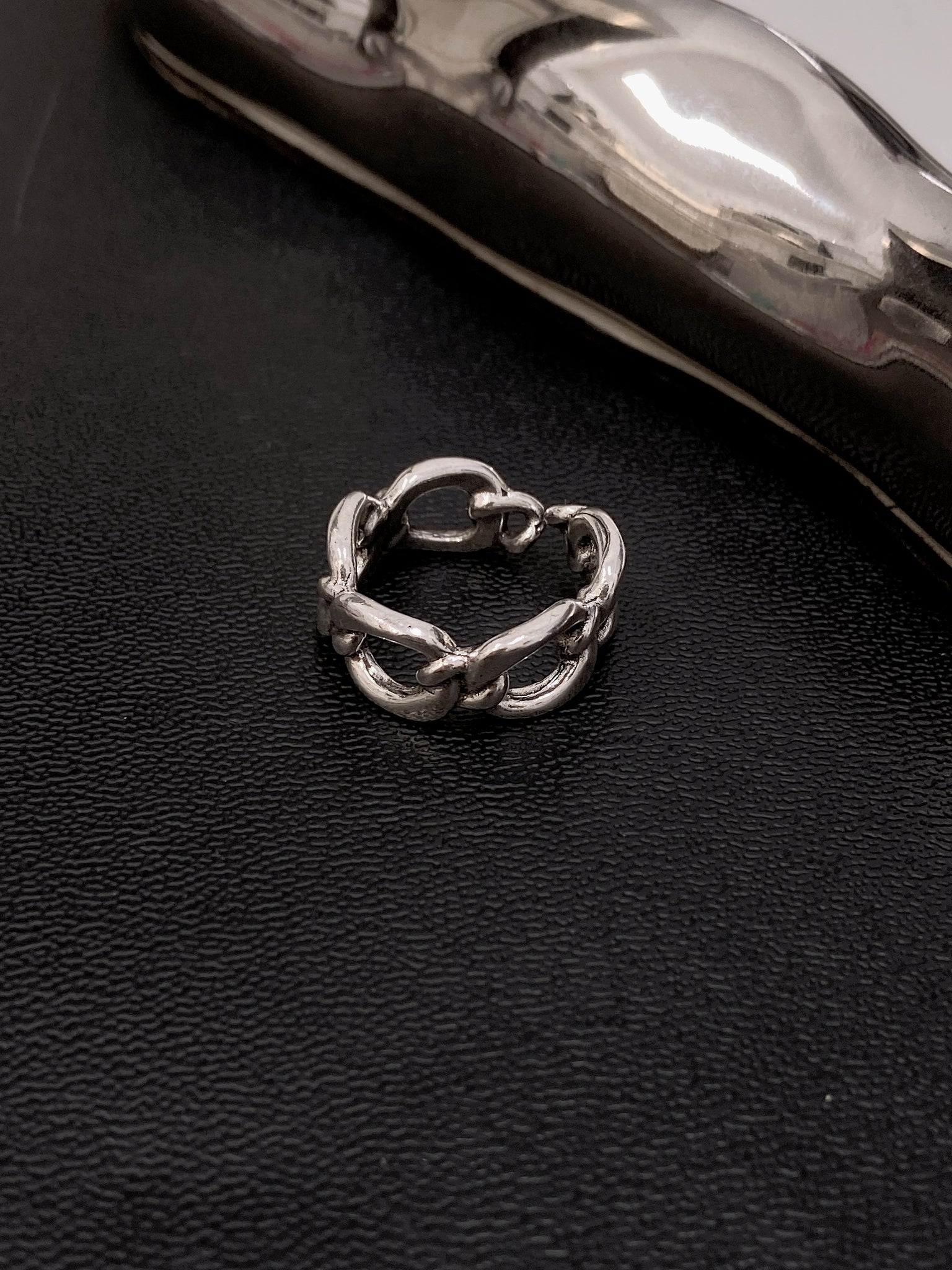 Bold Chain Ring