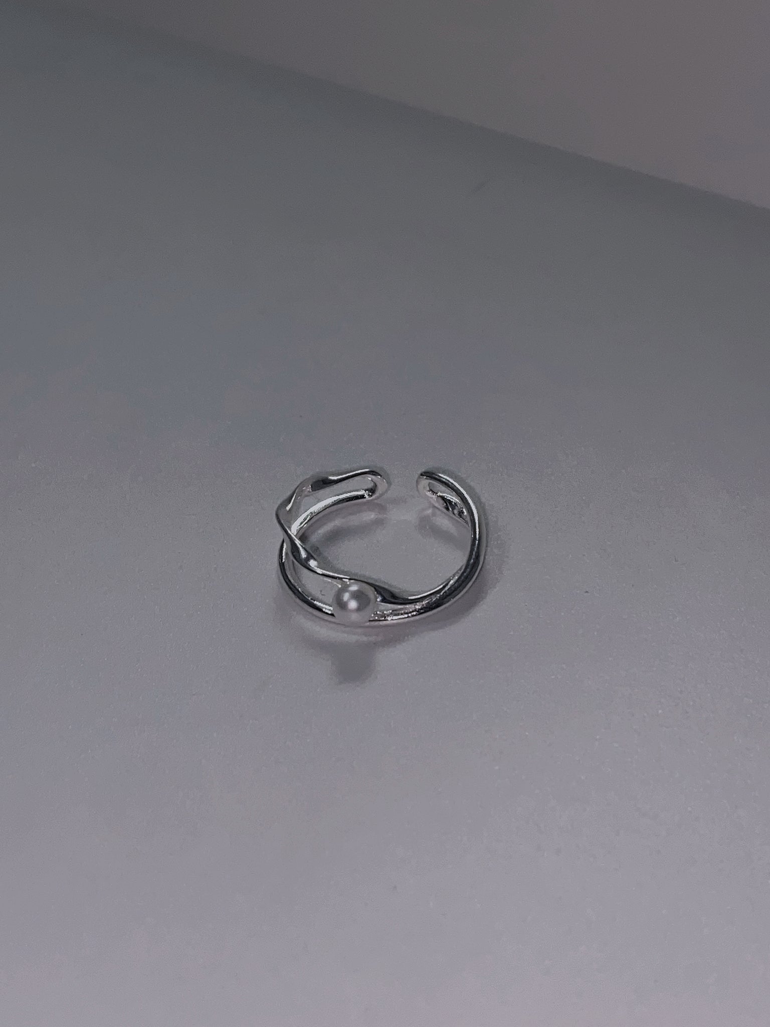 X pearl Ring